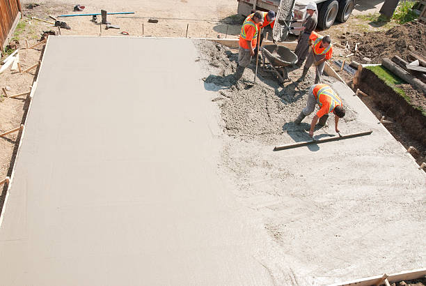 Best Concrete Pool Decks in Sidney, MT
